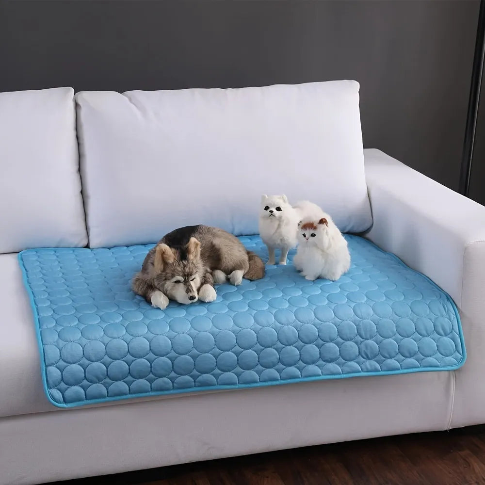 ChillCraze Cooling Haven: Summer Pet Cold Bed – Extra Large Cooling Mat for Small and Big Dogs