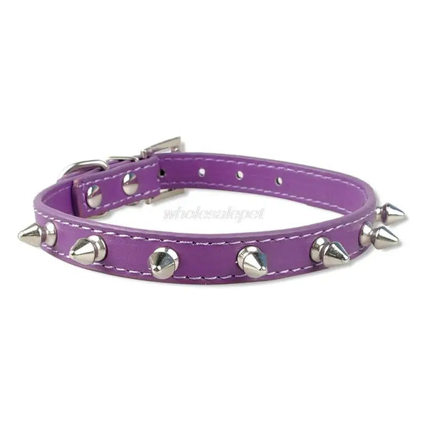 Pint-sized Glam: Cute Studded Dog Collar for Small Breeds