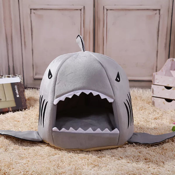 Chic Shark Comfort: Holapet Cool Shark Shaped Dog Beds for Warm and Soft Pet Sleeping
