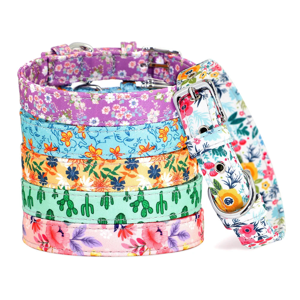Blossoming Elegance: Nylon Flower Dog Collar with Floral Print, Adjustable for Small to Large Dogs