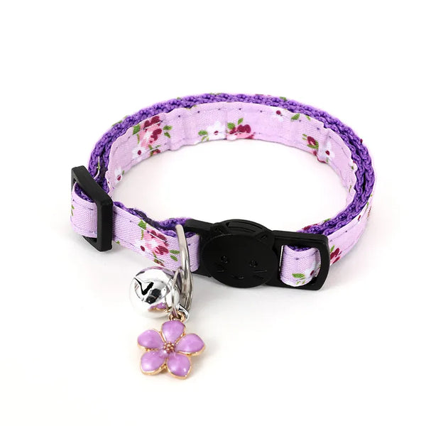 Safe and Stylish: Breakaway Cat Collars with Bells & Pendant Flower